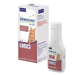 Virbac administración con jeringa a gato para apoyo de recuperación