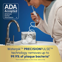 Depósito desmontable del Waterpik ION ofreciendo fácil llenado y limpieza