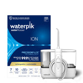 Waterpik ION en mostrador limpio mostrando diseño compacto y organización