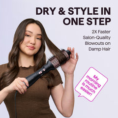 wavytalk oval brush close-up highlighting bristles and lift effect for added volume