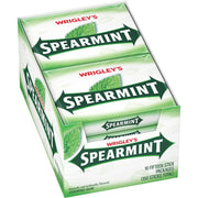 WRIGLEY'S Spearmint frente del paquete mostrando cantidad y marca, conserva frescura