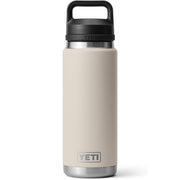YETI Rambler frente Cape Taupe mostrando diseño duradero