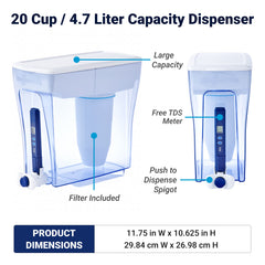 ZeroWater medidor TDS en mano para comprobar niveles y decidir cambio