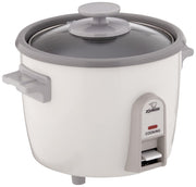 Zojirushi arrocera frontal blanca mostrando interruptor y diseño compacto, para cocinas pequeñas