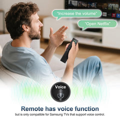 Acoyer mando en uso sobre sofá controlando Smart TV, cómodo y preciso