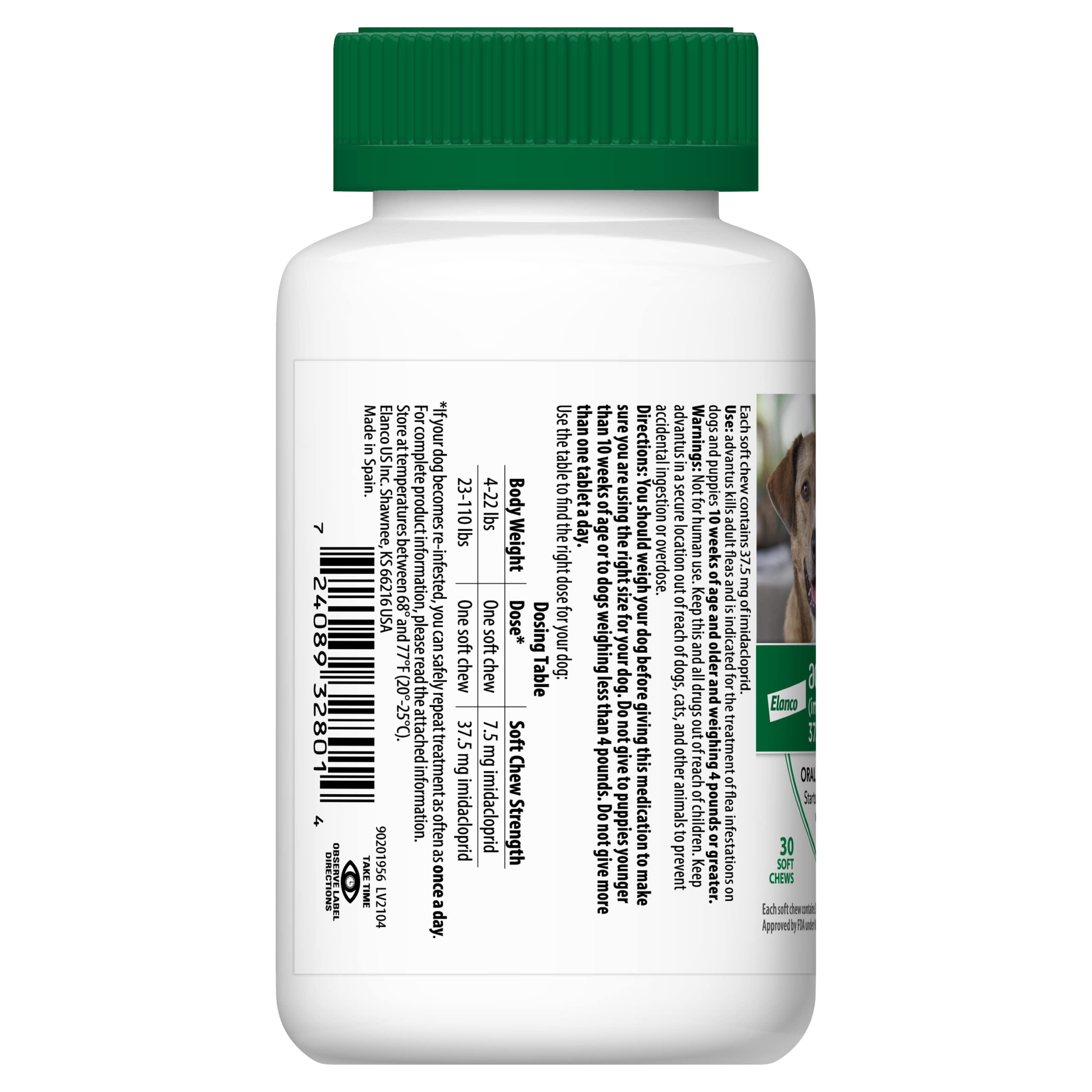 Close-up of advantus soft chew texture highlighting palatable chewability benefit
