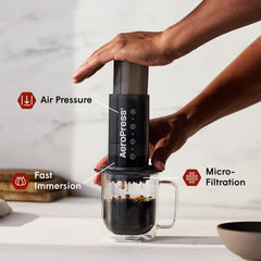 AeroPress piezas desmontadas mostrando facilidad de montaje y limpieza