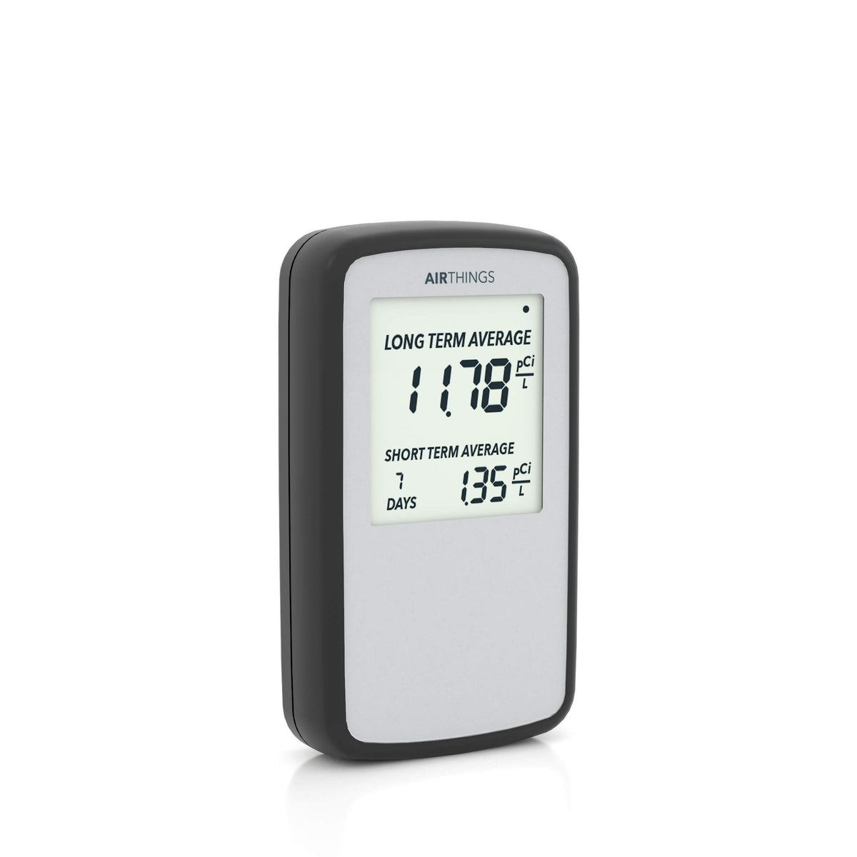 Airthings Corentium Home frontal mostrando diseño compacto y beneficio de movilidad