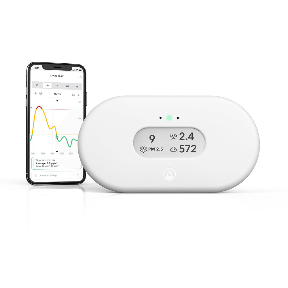 Airthings View Plus front display showing clear readings and easy monitoring benefit