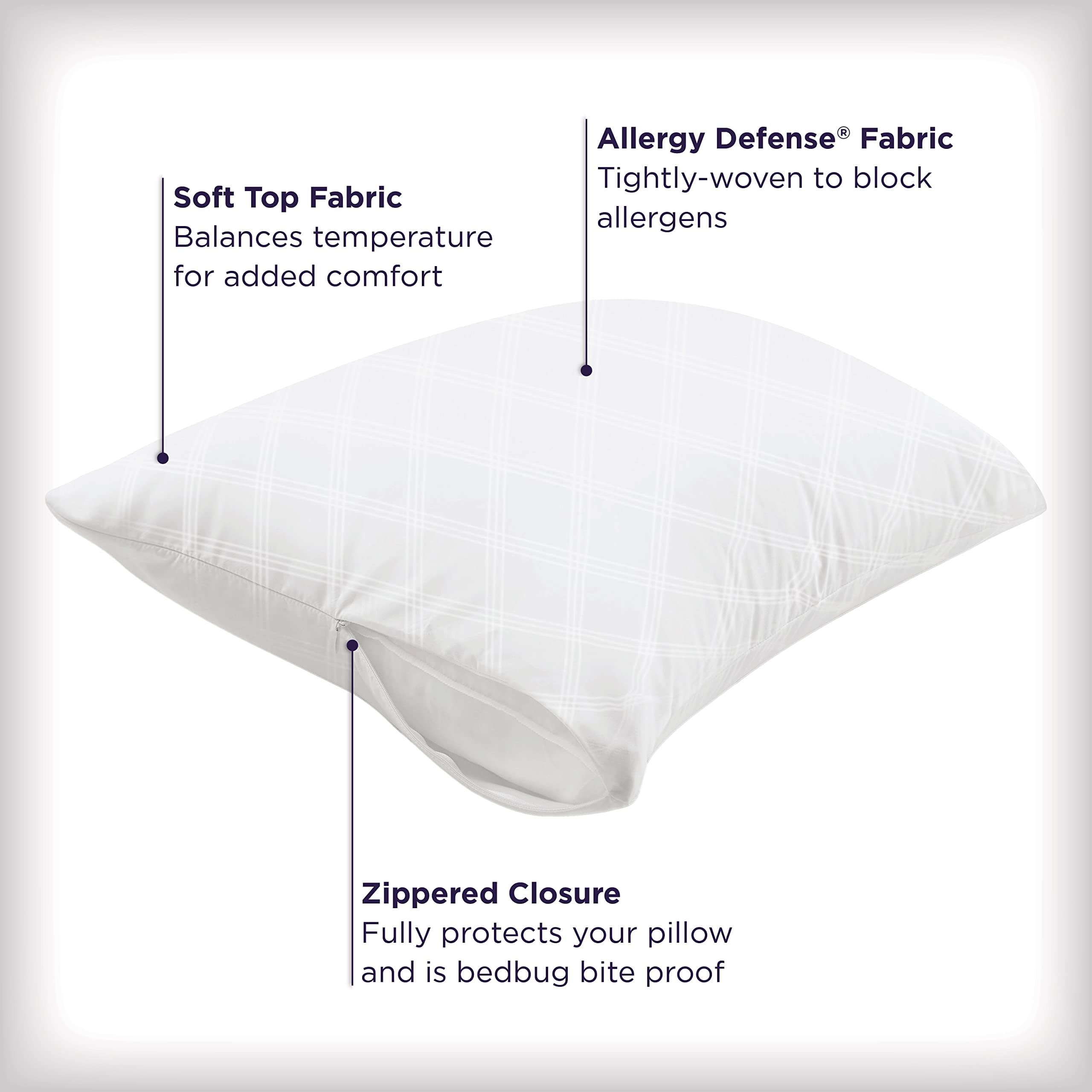 Aller-Ease protector colocado en almohada King en cama para mayor comodidad nocturna