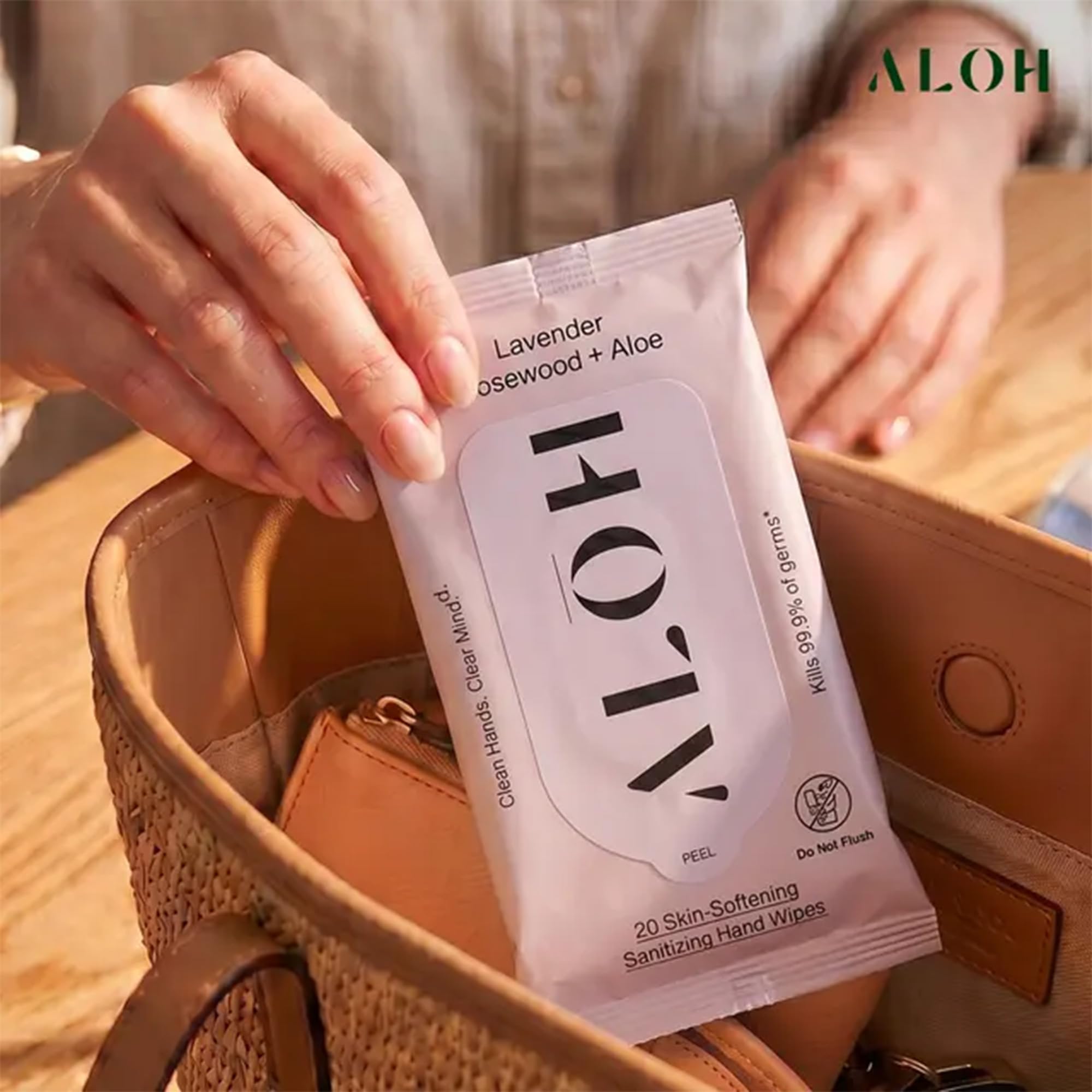 ALŌH ambiente de tocador mostrando la toallita como producto de cuidado diario