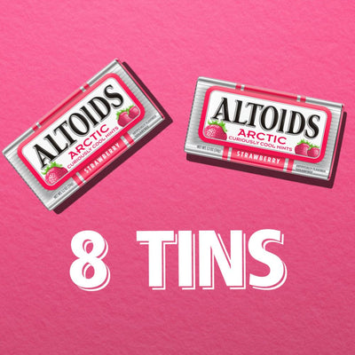 Close-up of ALTOIDS mint texture highlighting small size and concentrated flavor