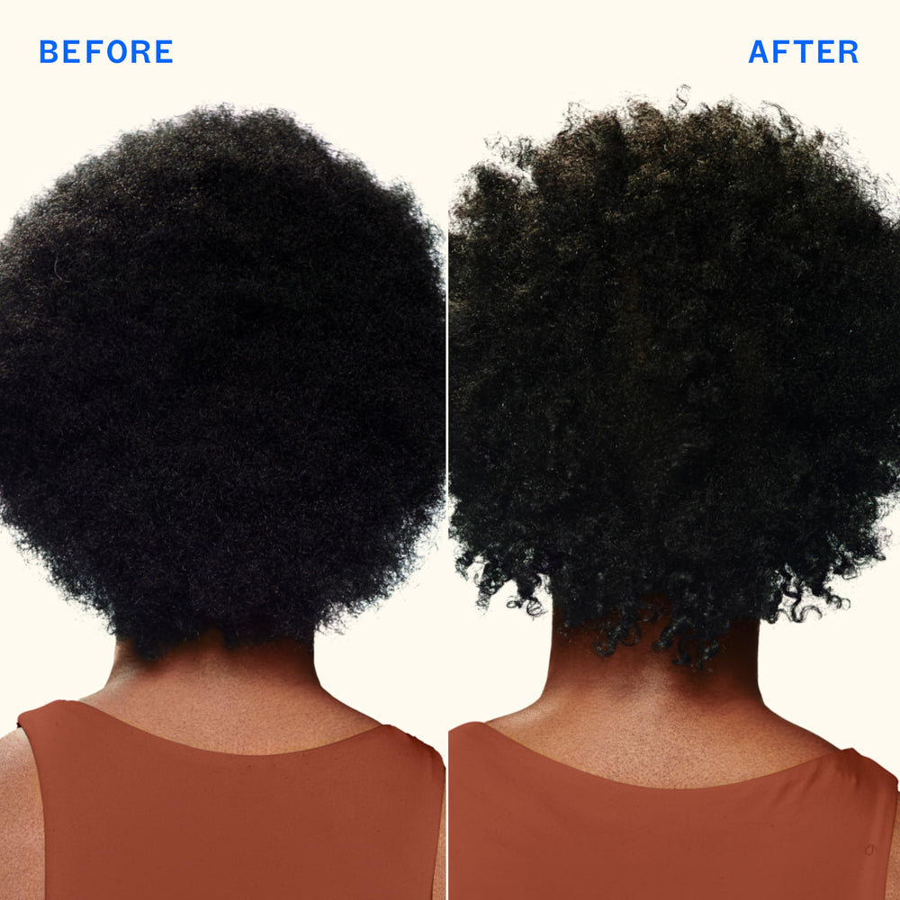 amika acondicionador en uso aplicando hidratación inmediata al cabello