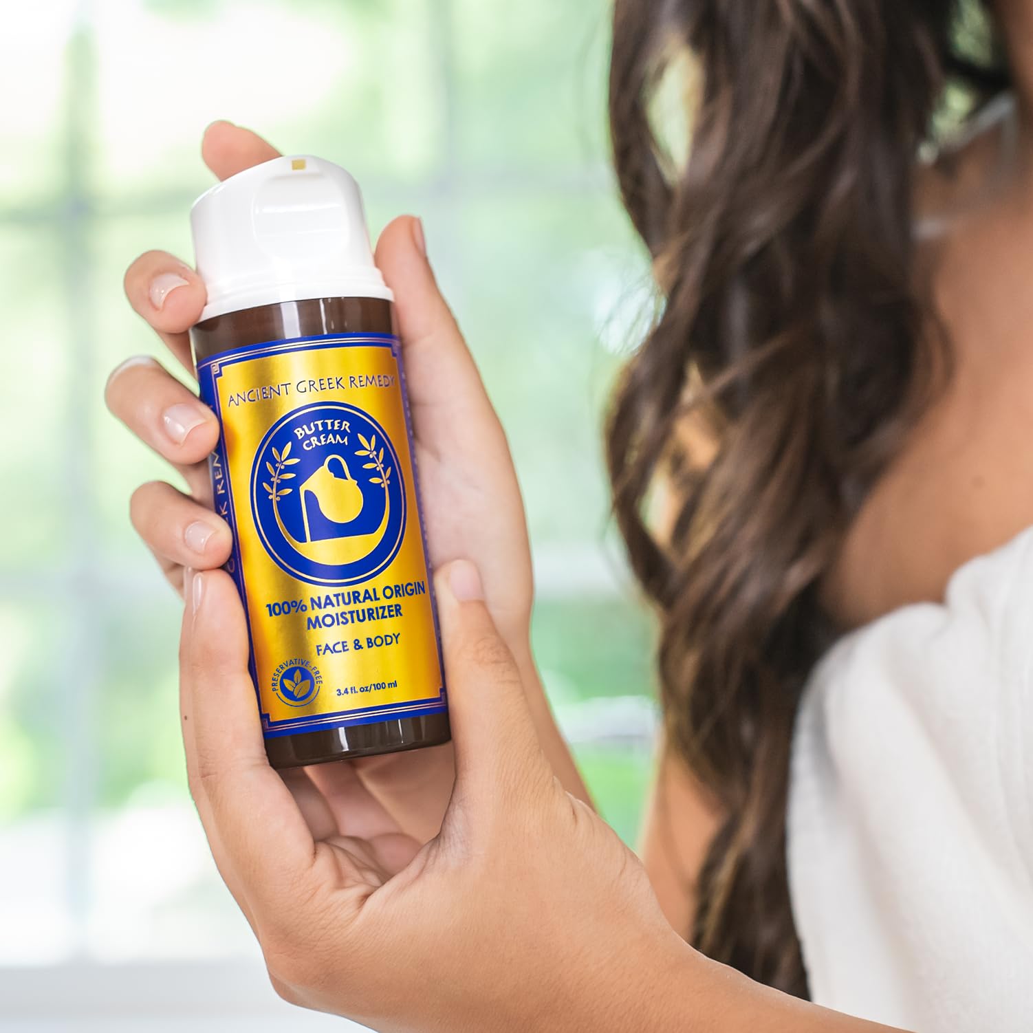 Ancient Greek Remedy detalle de tapa y frasco que refleja calidad premium