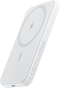 Anker 621 MagGo front packaging showing compact charger and branding for easy recognition