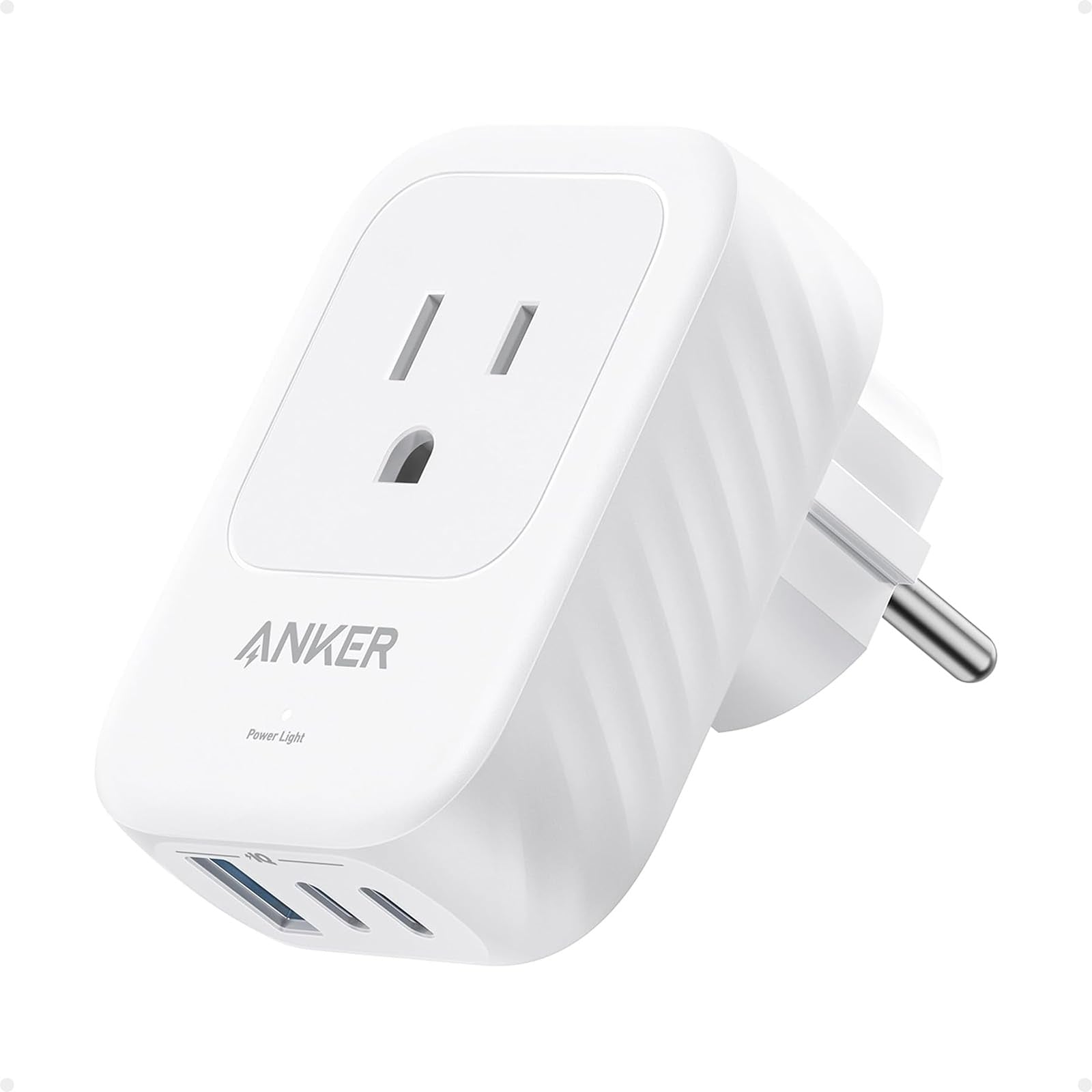 Anker adaptador vista frontal mostrando enchufes AC y puertos USB para versatilidad