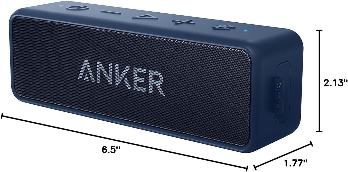 Anker Soundcore 2 en escena de camping reproducendo música para grupo