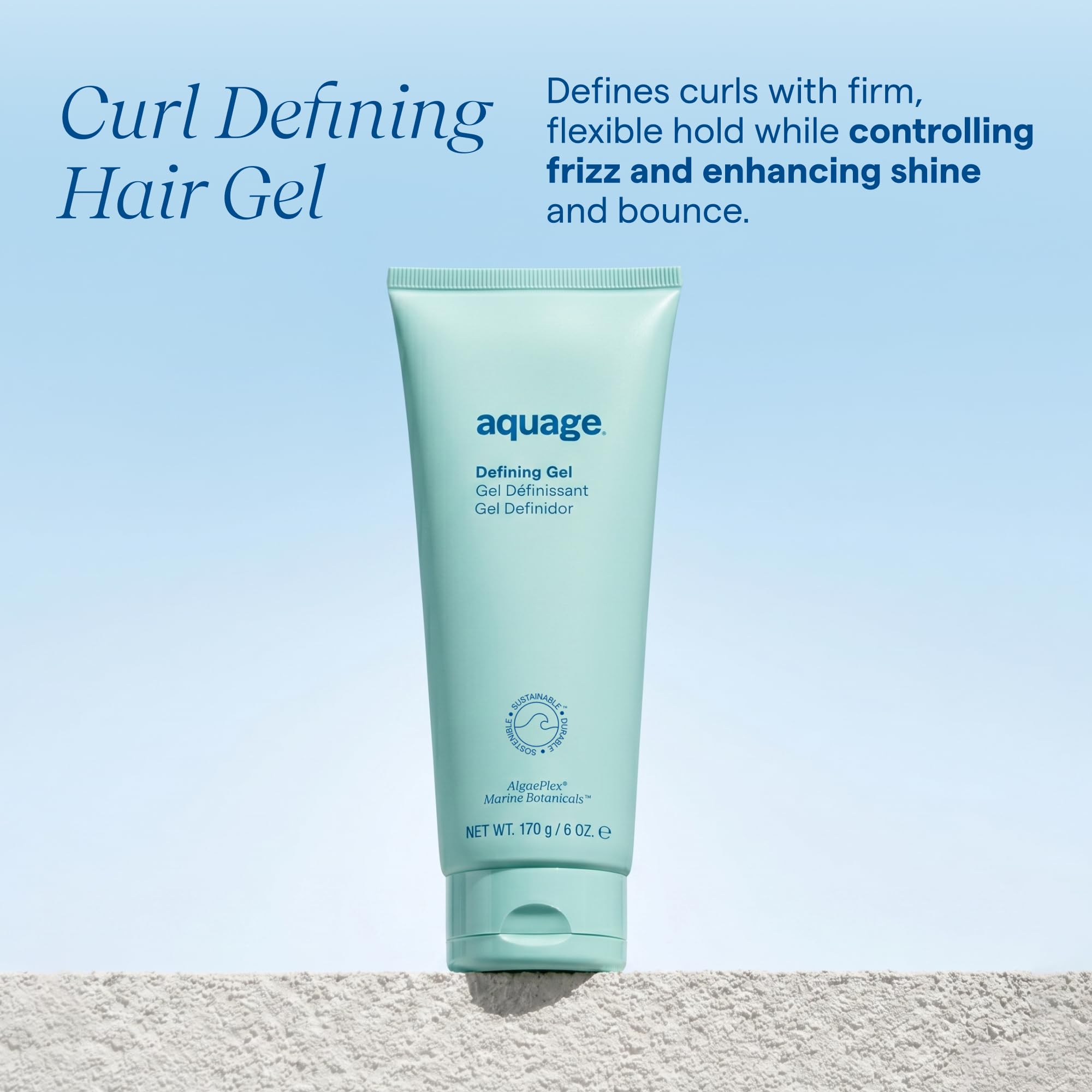 Aquage gel textura en mano mostrando consistencia suave y fácil distribución