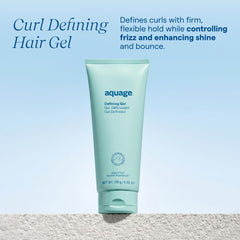 Aquage gel textura en mano mostrando consistencia suave y fácil distribución