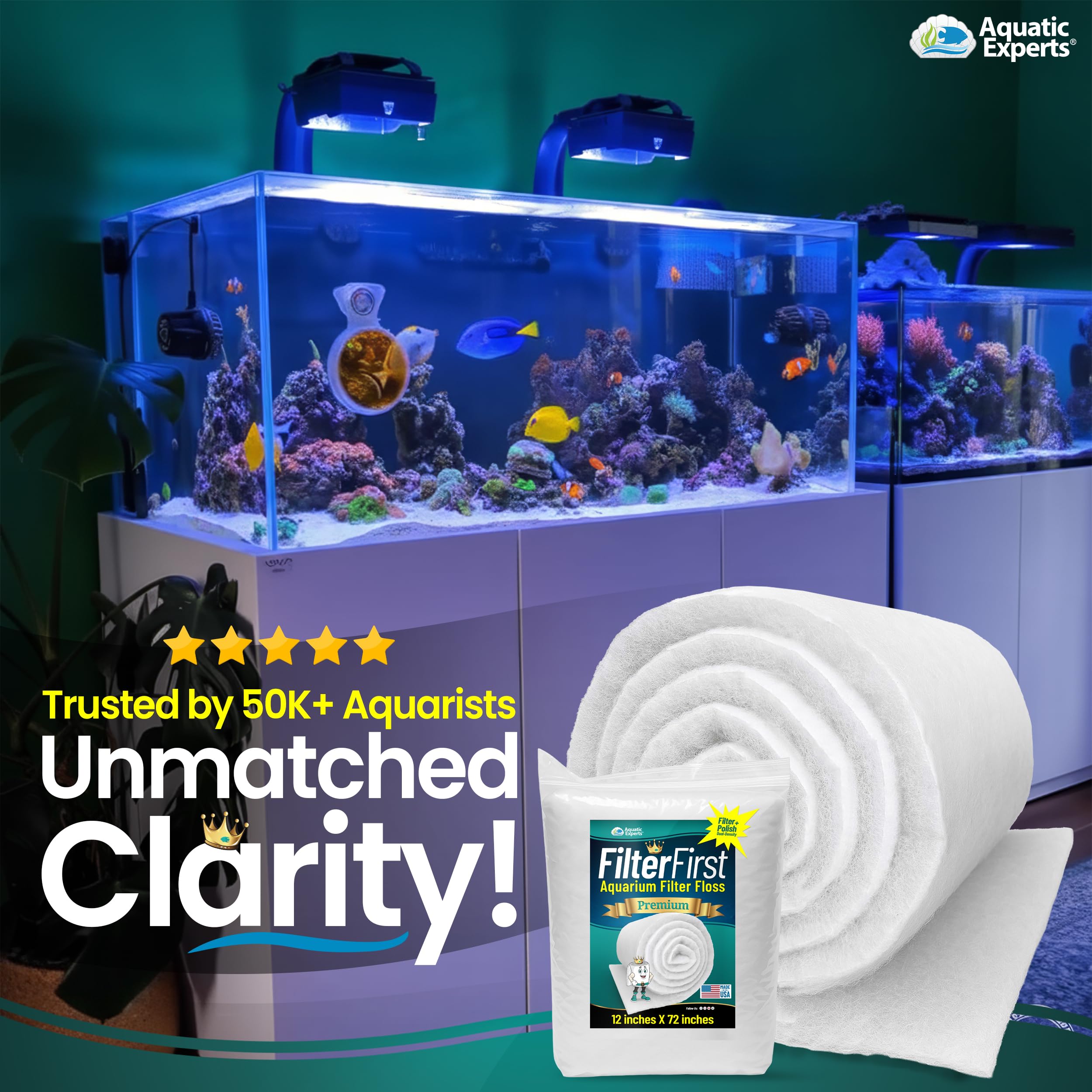 Rollo Aquatic Experts junto a acuario para comparar escala y tamaño