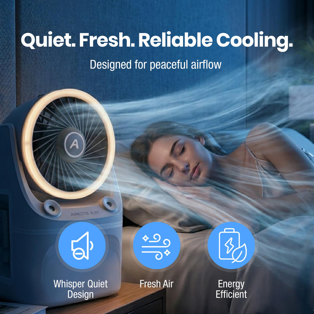 Arctic Air Ice Jet X3 junto a una mano, demostrando su tamaño compacto y transportable