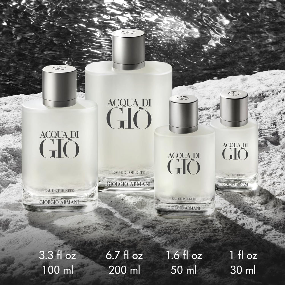 Armani Beauty frasco junto a objeto para comparar tamaño 6.7 fl oz y facilidad de transporte