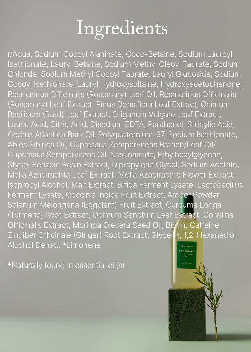 AROMATICA champú en estante de baño transmitiendo uso diario elegante