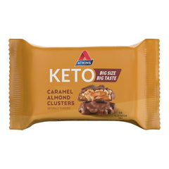 Atkins primer plano de textura y almendras, resalta crocancia y sabor a caramelo