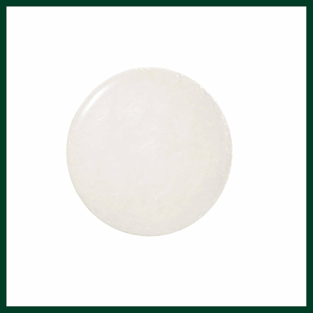 Aveda cabello secado mostrando resultado más resistente y sedoso