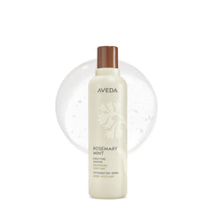 Aveda botella frontal del champú con etiqueta visible y aspecto profesional, limpieza eficaz