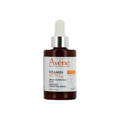 Eau Thermale Avène sérum frontal en envase elegante, promueve luminosidad