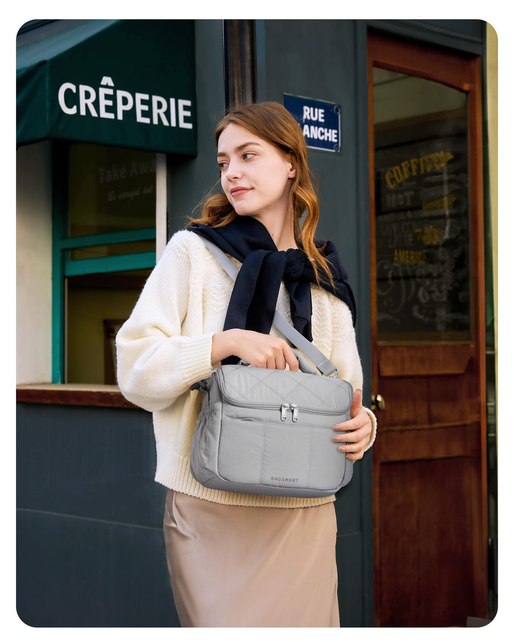 BAGSMART escena de picnic mostrando versatilidad y diseño portátil