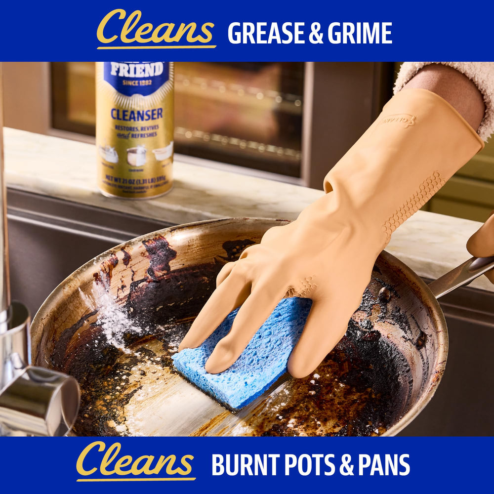 Bar Keepers Friend limpiando olla quemada, restaura brillo a utensilios