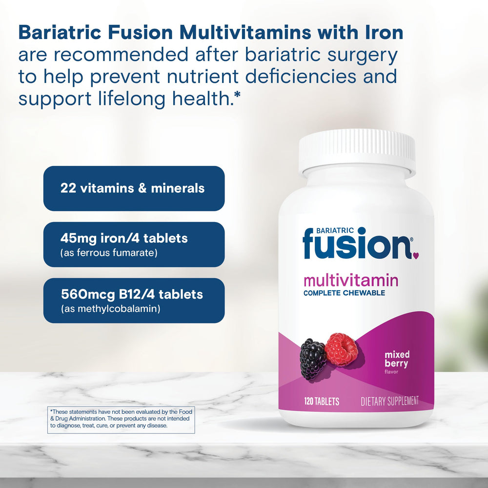 Bariatric Fusion tableta en mano mostrando tamaño y escala conveniente