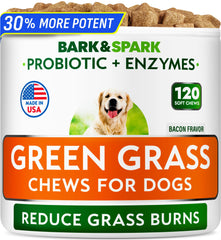 BARK&SPARK empaque frontal mostrando golosinas y beneficio para césped