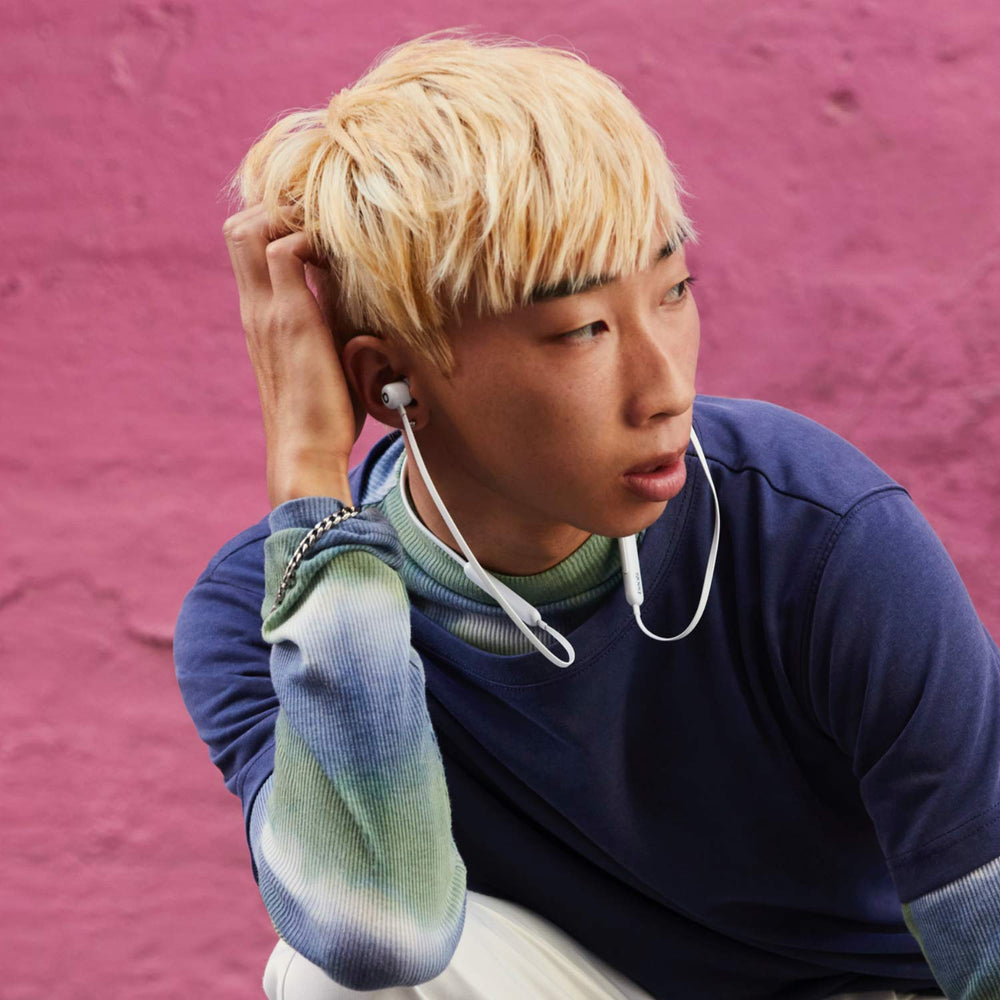 Beats Flex eartips en cuatro tamaños que garantizan ajuste personalizado