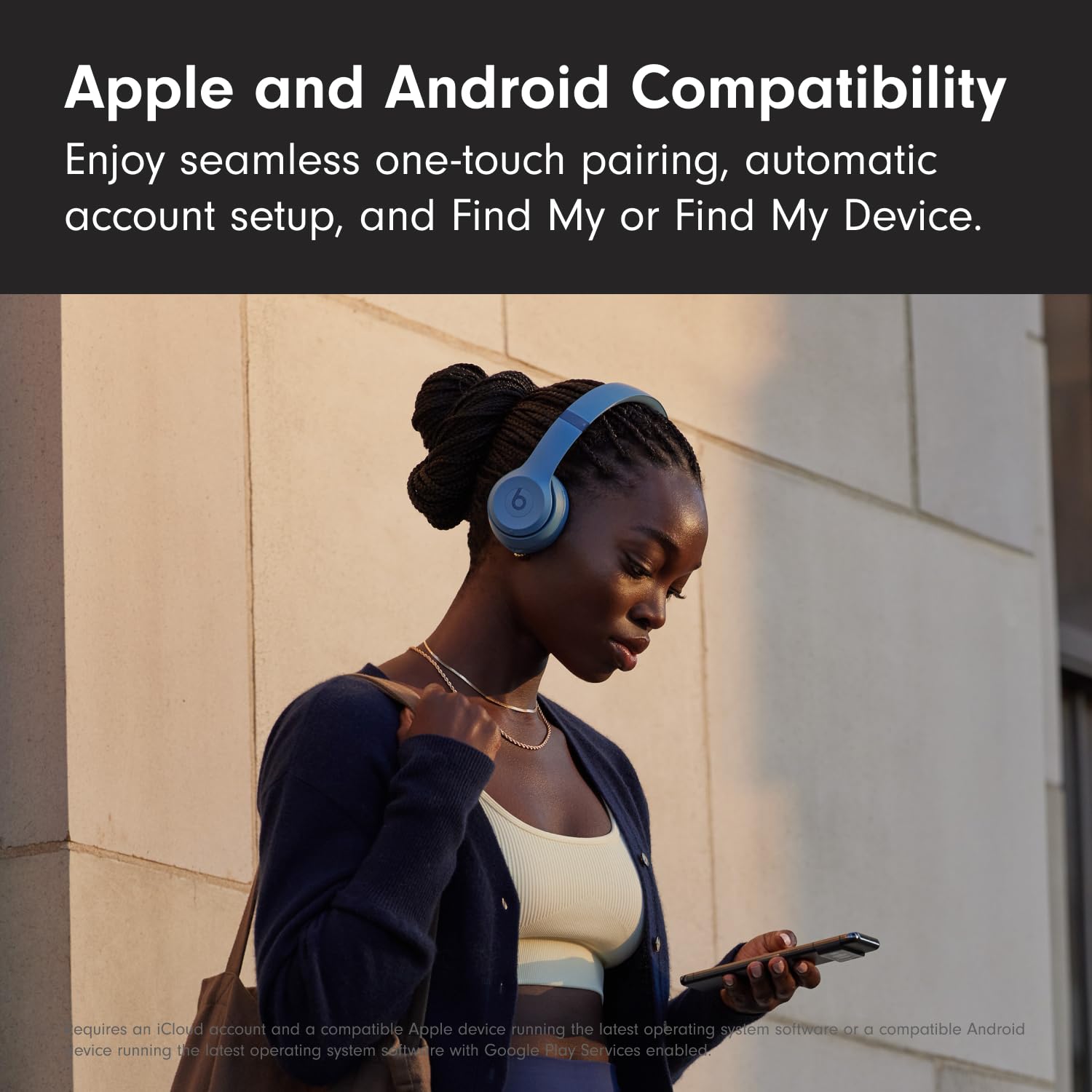 Beats Solo 4 etiqueta y conectores muestra materiales y calidad de construcción
