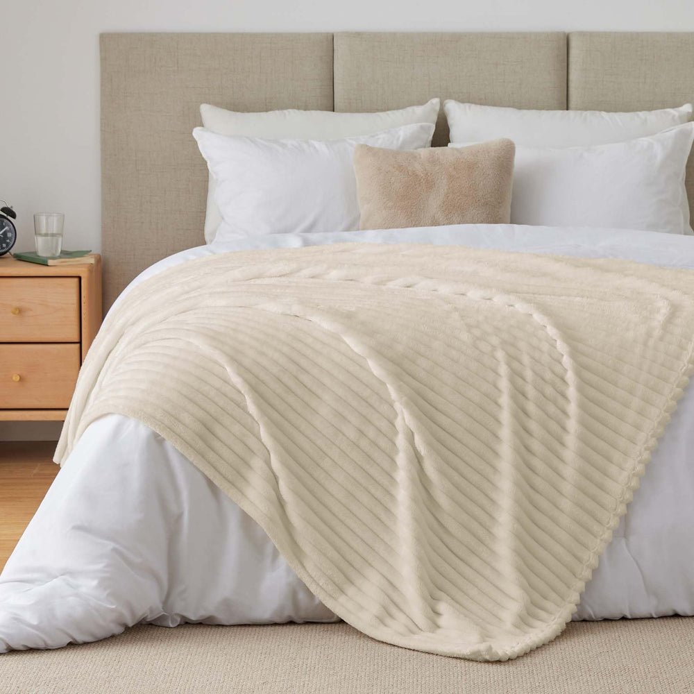 BEDELITE etiqueta con instrucciones de cuidado y material claro