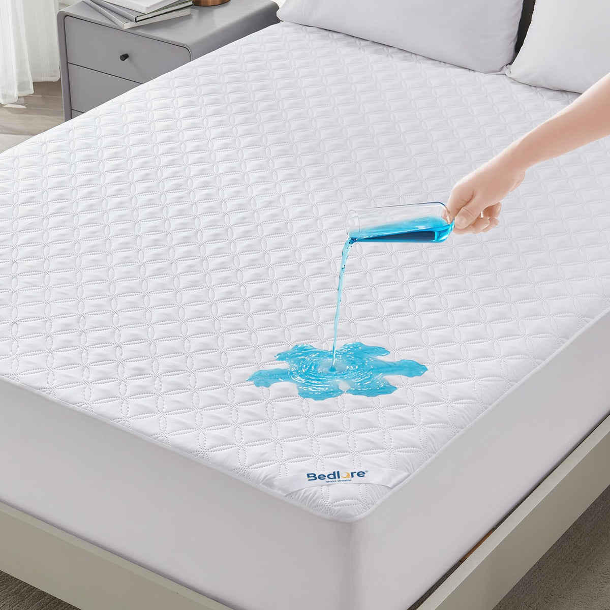 BEDLORE vista frontal del protector empacado, protección lista