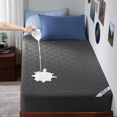 BEDLORE vista frontal del protector Twin XL mostrando cobertura completa y acabado acolchado