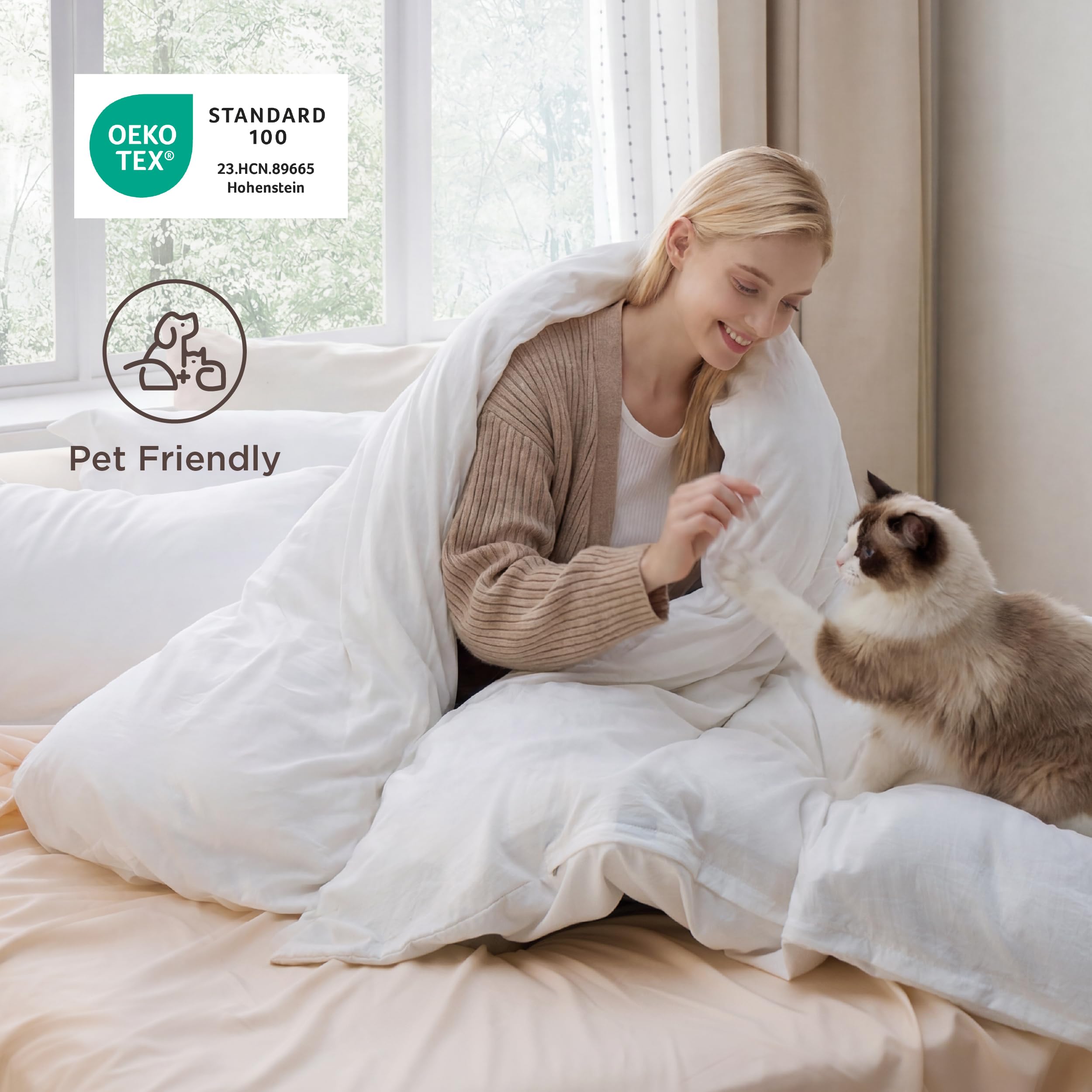Bedsure funda colocada en cama estilizada mostrando caída natural