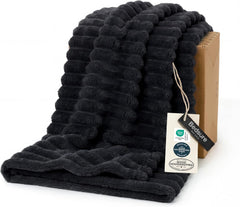 Bedsure vista frontal del packaging y el color negro elegante
