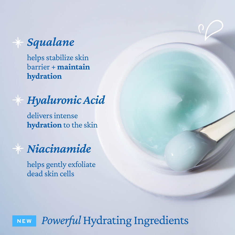 belif gel being smoothed onto hand delivering fast, cooling hydration