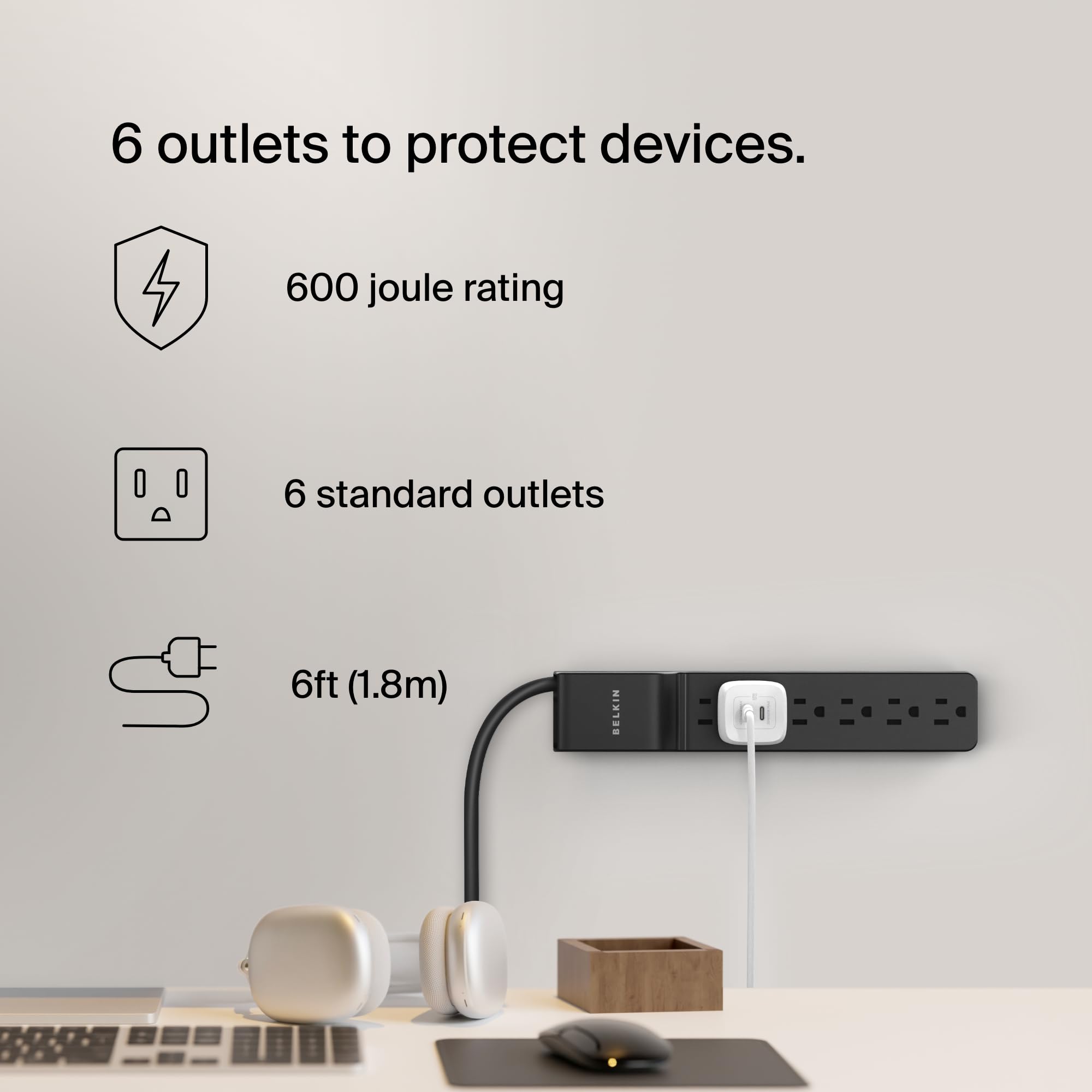 Belkin detalle de tomas espaciadas para enchufes voluminosos, facilita conexiones múltiples