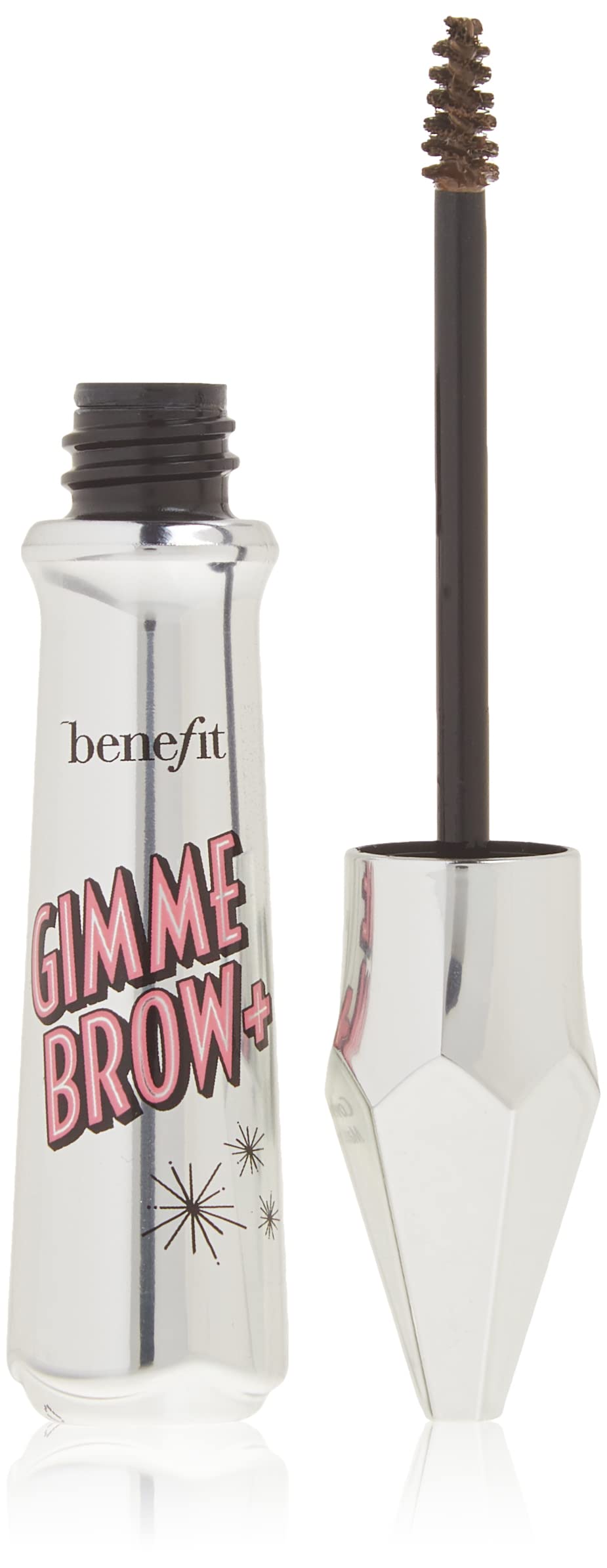 Benefit envase frontal mostrando etiqueta y aplicador, acabado preciso