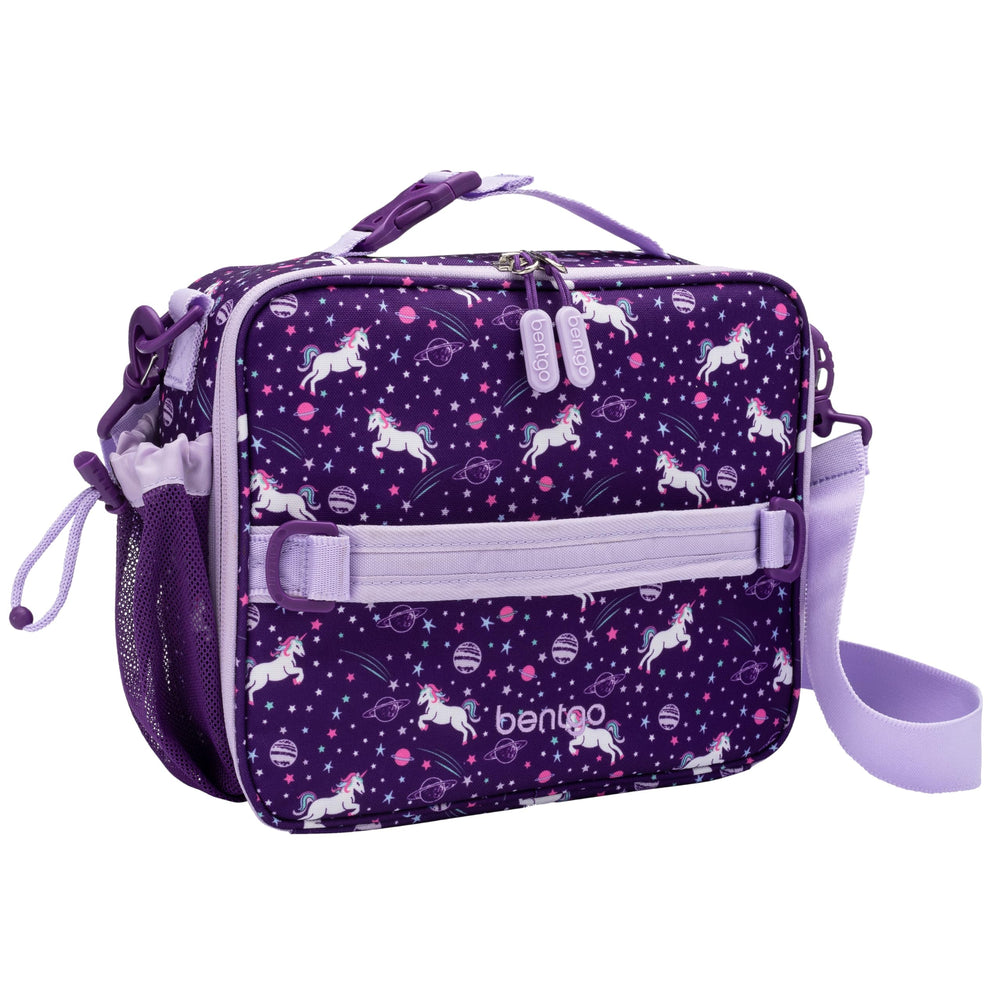 Bentgo bolsa frontal estampada mostrando diseño llamativo y sello de seguridad