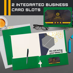 Better Office Products carpeta verde en uso en aula organizando apuntes y entregas