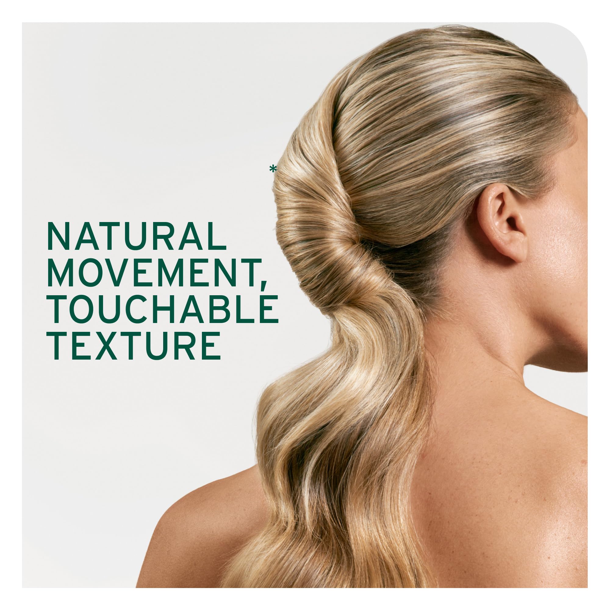 Biolage aplicación en modelo: control del peinado y anti-frizz visible