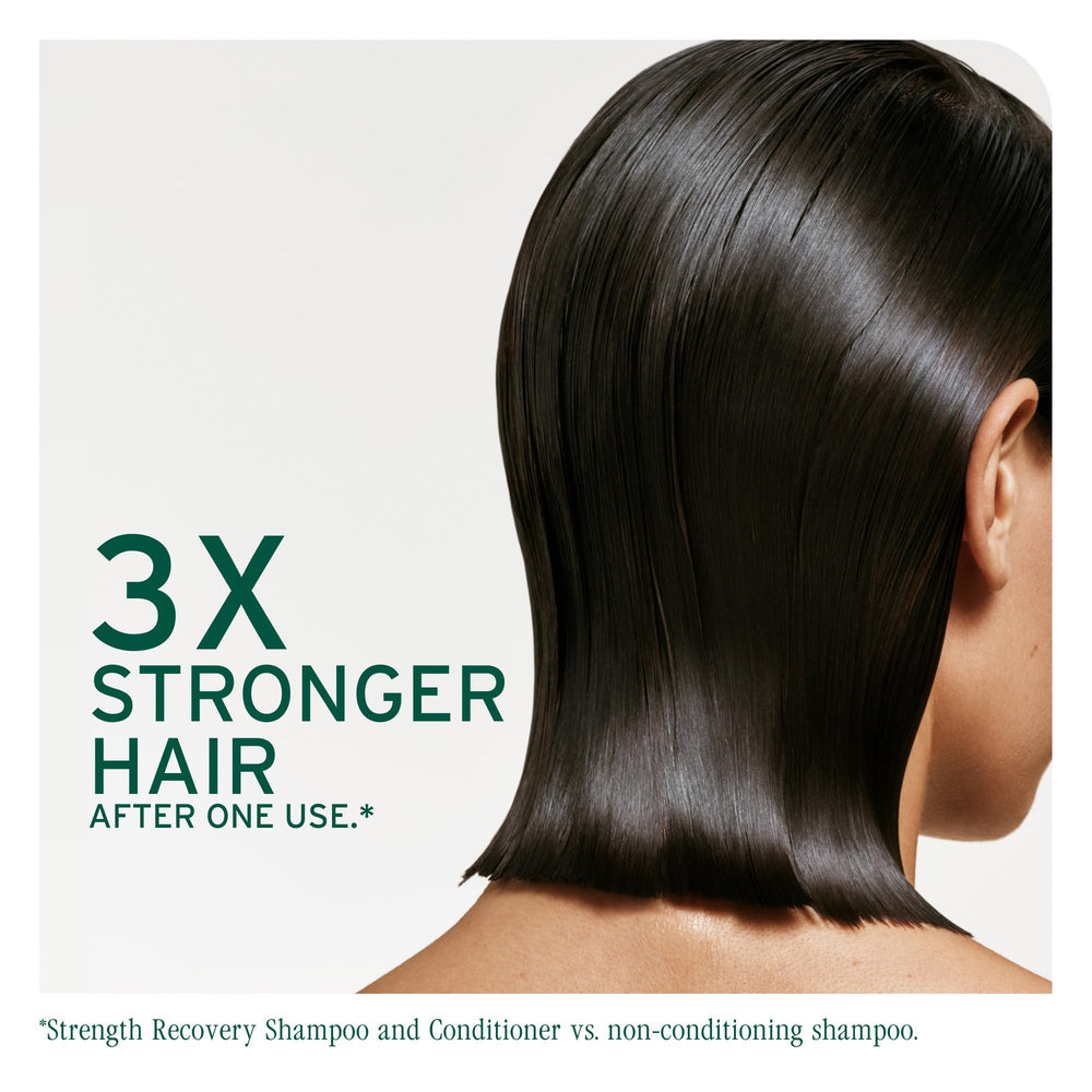 Biolage textura cremosa en primer plano que facilita desenredar