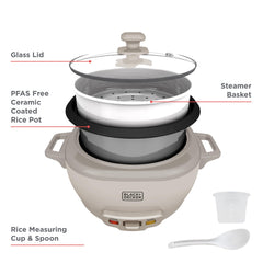 BLACK+DECKER en uso cocinando verduras al vapor junto al arroz